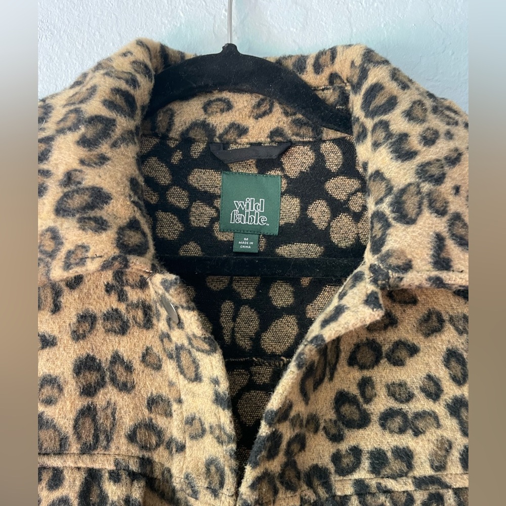 Button up jacket - Picture 3 of 3
